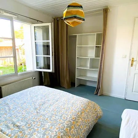 Holiday home La Fleur De L Ile L'Ile-d'Olonne